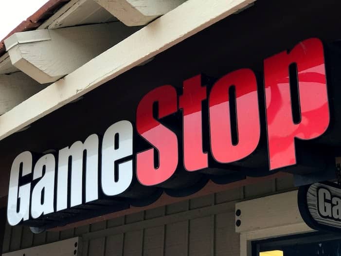 GameStop Shares Close Down At 60%