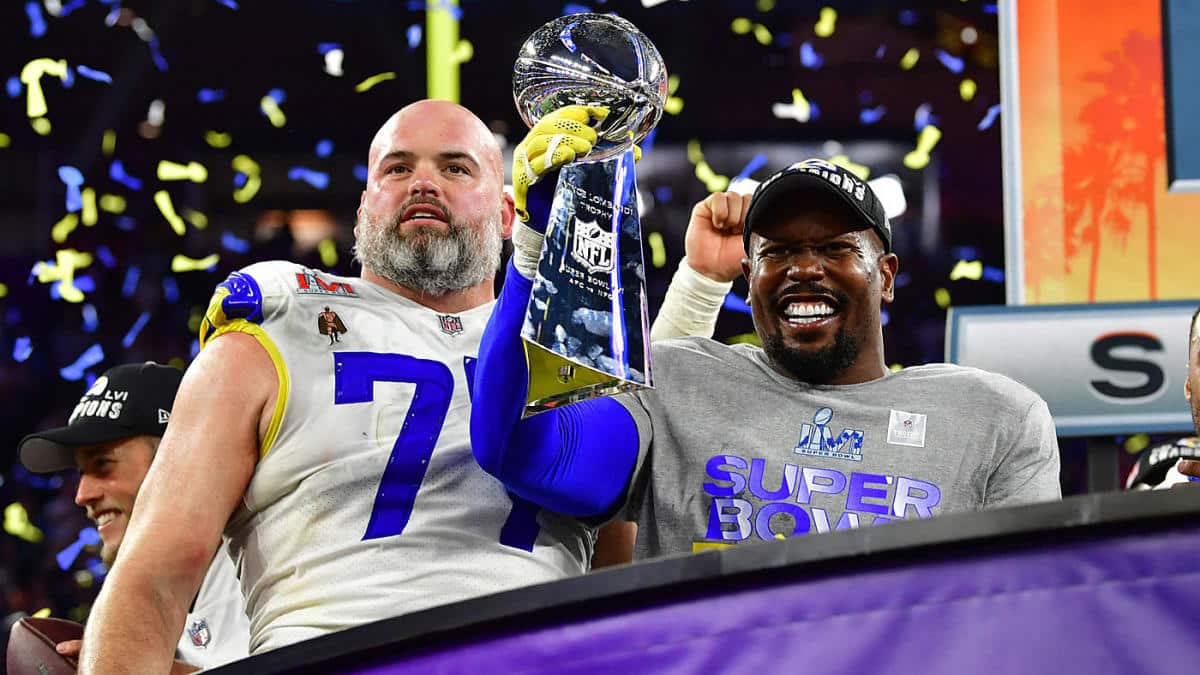 New L.A Rams Logo Gets Negative Feedback