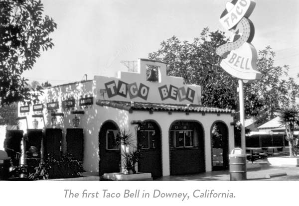 taco bell black and white image