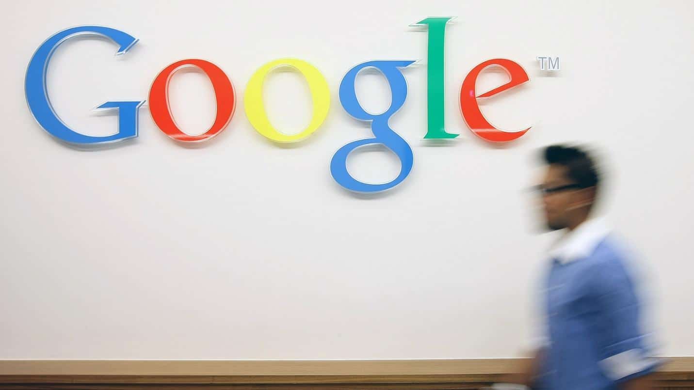Google makes a new update and introduces new website names, favicons, and sponsored labels for desktop search